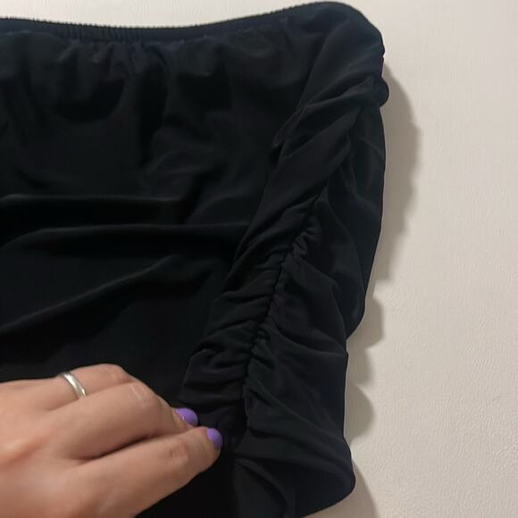 NEW Magicsuit Black Bathingsuit Skirted Bottoms Women's Size 12 NWT - Picture 3 of 10